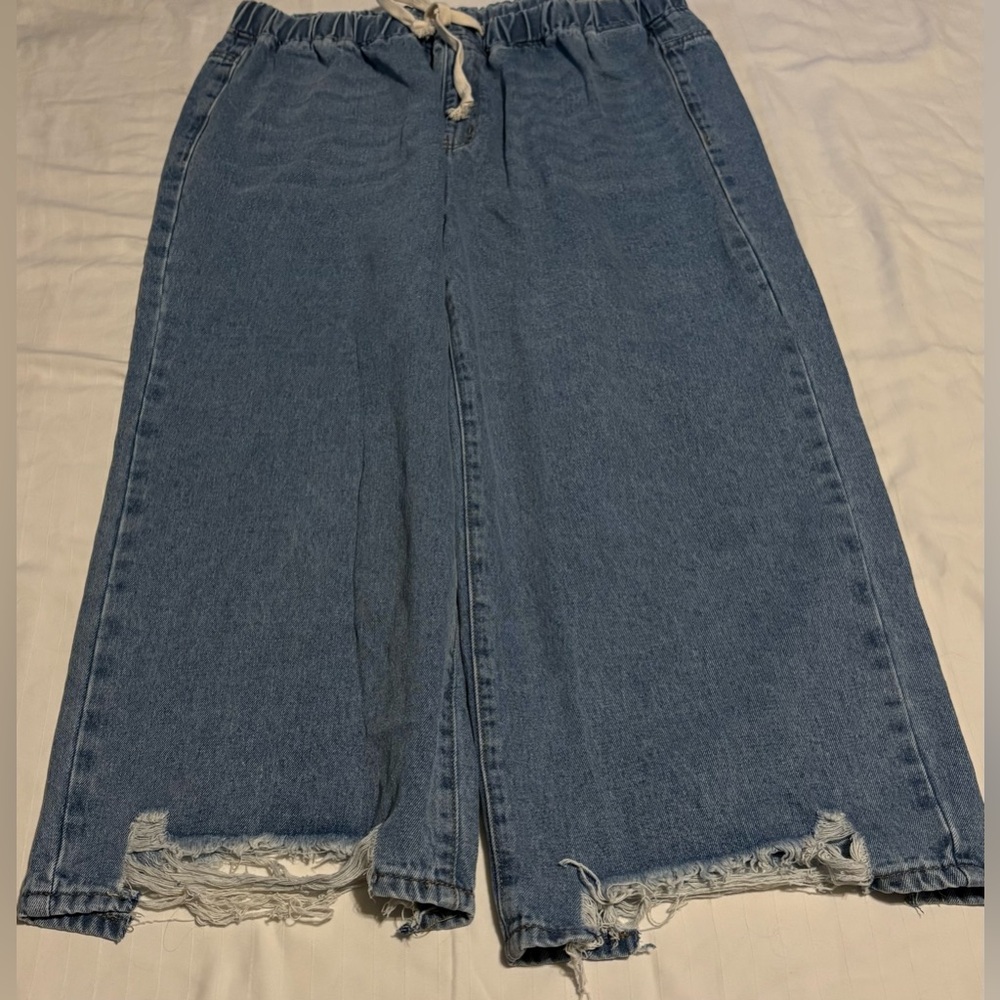 SHEIN Denim Flare Jeans with Distressed Hem
